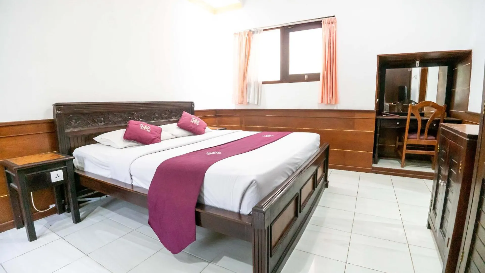 Отель Melasti Kuta Bungalows & Spa