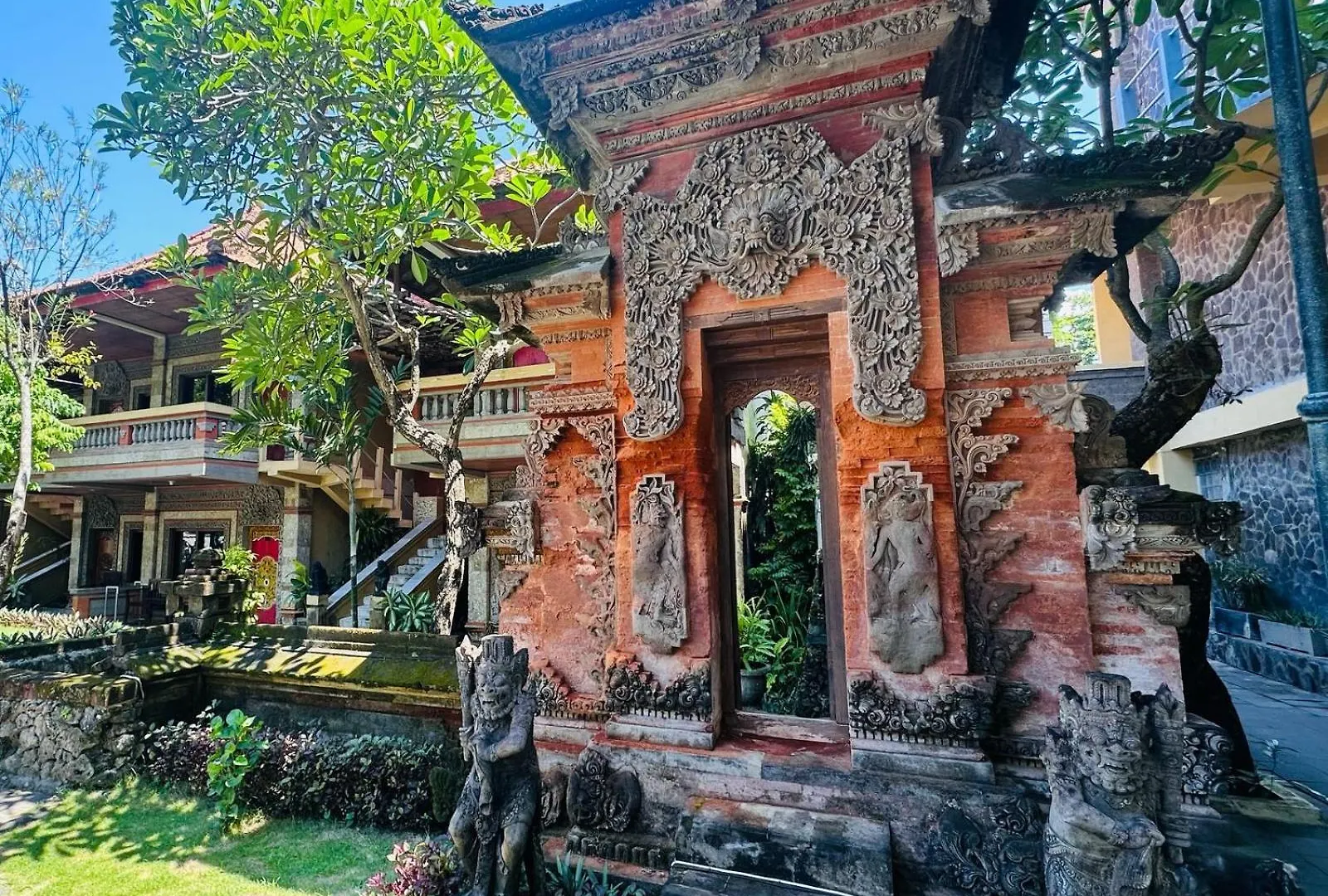 Melasti Kuta Bungalows & Spa 3*, Кута Индонезия